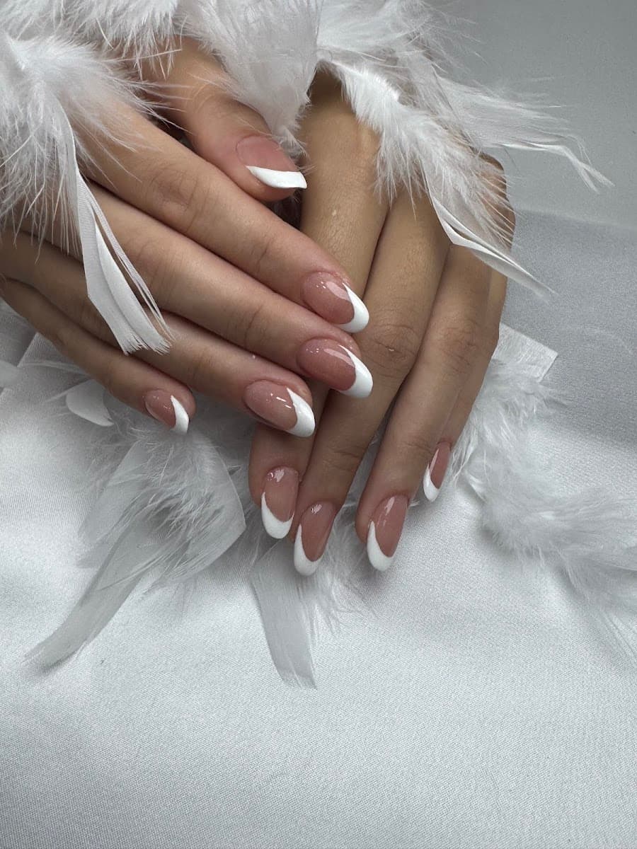 French tip nail extensions
